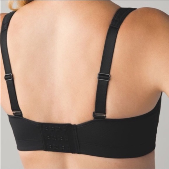 Lululemon 34C black Ta Ta Tamer bra - Picture 2 of 15